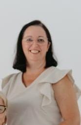 Luciana Diório - administrativo e comunicação